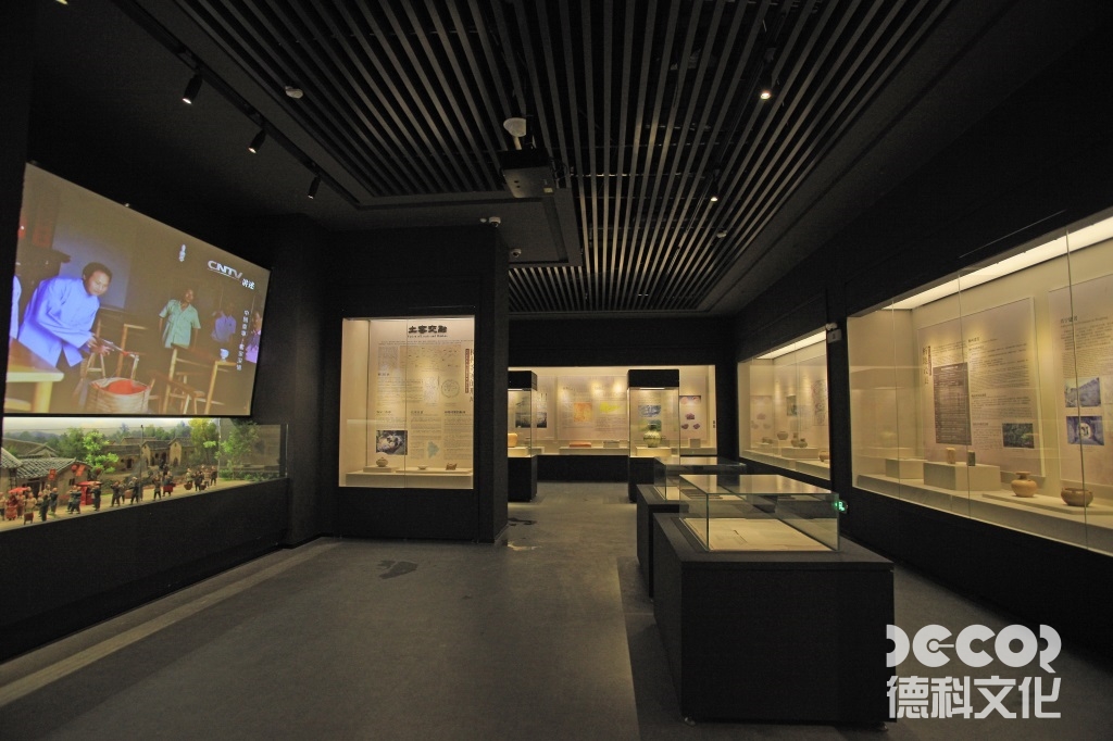 展館裝修公司是否會對施工現場進行封閉管理？